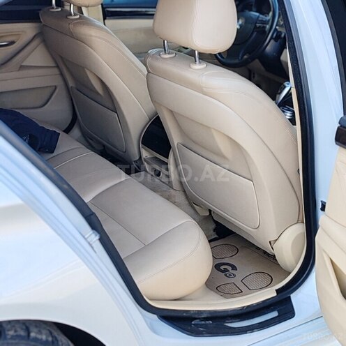BMW 528 2014, 191,000 km - 2.0 l - Yevlax
