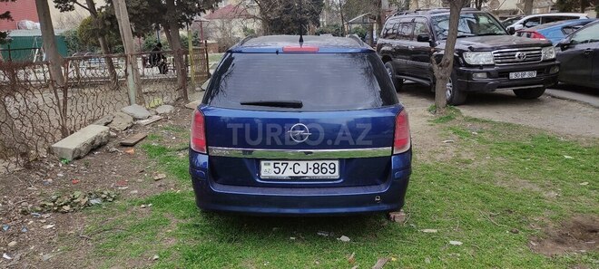 Opel Astra 2005, 230,000 km - 1.4 l - Bakı