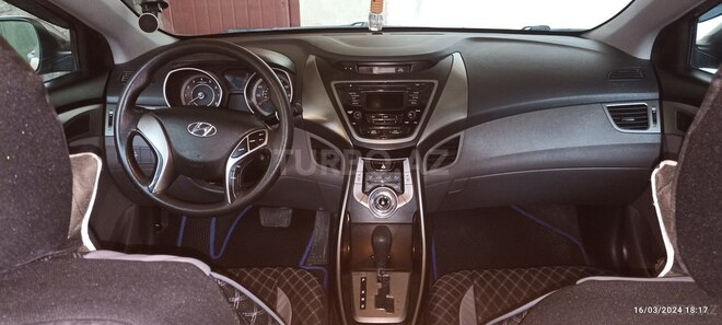 Hyundai Elantra 2013, 184,270 km - 1.8 l - Bakı