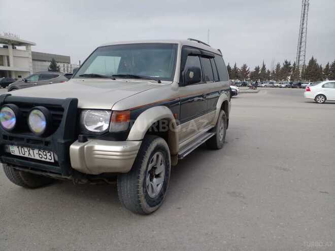 Mitsubishi Pajero 1993, 100,000 km - 2.5 l - Sumqayıt