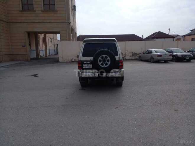 Mitsubishi Pajero 1993, 100,000 km - 2.5 l - Sumqayıt
