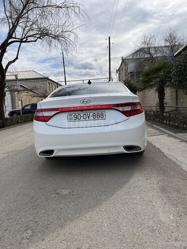 Hyundai Azera 2011, 220,000 km - 2.4 l - Tovuz