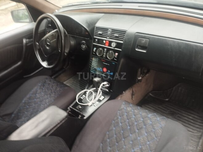 Mercedes C 220 1994, 337,101 km - 2.2 l - Bakı