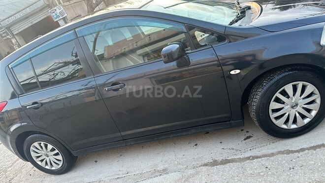 Nissan Tiida 2011, 237,945 km - 1.5 l - Bakı