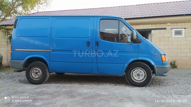 Ford Transit 2000, 150,000 km - 2.5 л - Sabirabad