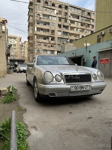Mercedes E 240 1998, 482,000 km - 2.4 l - Bakı