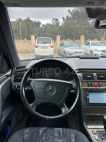 Mercedes E 240 1998, 482,000 km - 2.4 l - Bakı