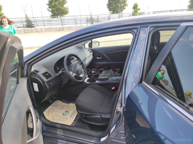 Toyota Avensis 2009, 244,000 km - 2.0 l - Bakı