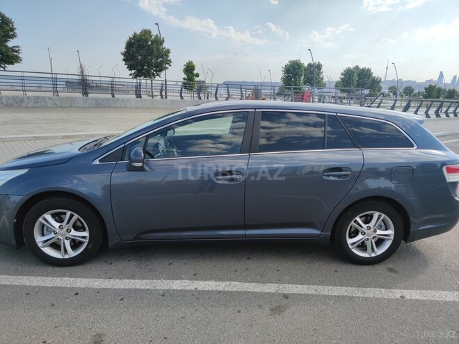 Toyota Avensis 2009, 244,000 km - 2.0 l - Bakı