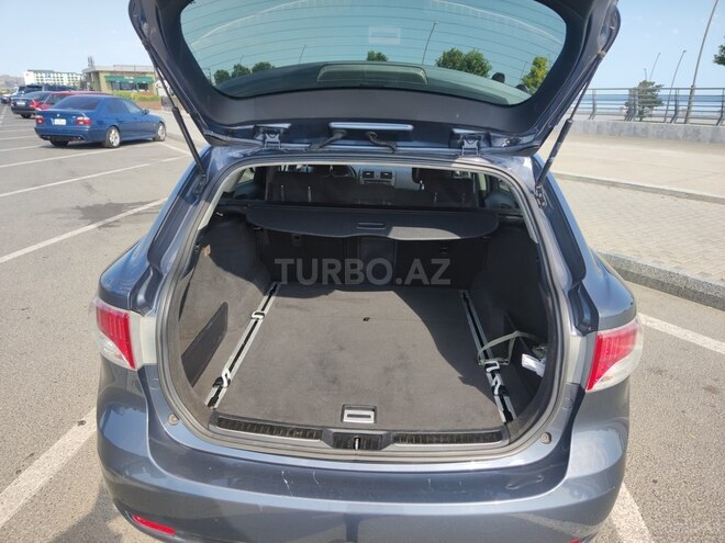 Toyota Avensis 2009, 244,000 km - 2.0 l - Bakı
