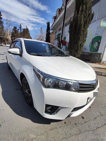Toyota Corolla 2014, 240,000 km - 1.6 l - Mingəçevir