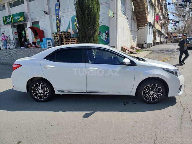 Toyota Corolla 2014, 240,000 km - 1.6 l - Mingəçevir
