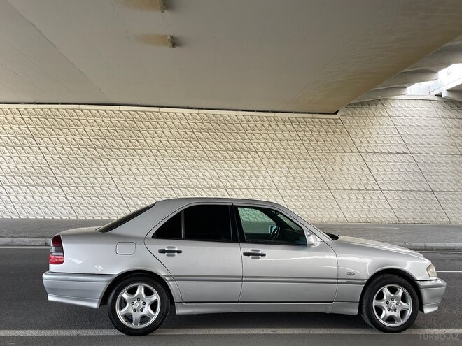 Mercedes C 200 1998, 265,000 km - 2.0 l - Bakı