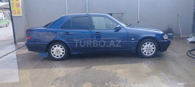 Mercedes C 200 1999, 576,480 km - 2.2 л - Bakı