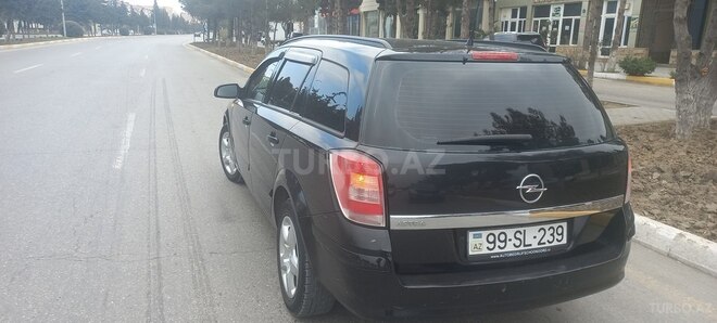 Opel Astra 2007, 265,000 km - 1.4 l - Qusar