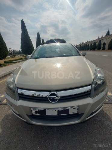 Opel Astra 2006, 295,000 km - 1.4 l - Gəncə