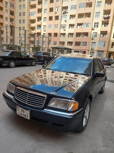 Mercedes C 230 1998, 280,000 km - 2.3 l - Bakı