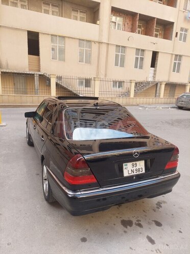 Mercedes C 230 1998, 280,000 km - 2.3 l - Bakı