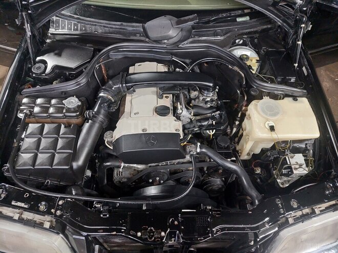 Mercedes C 230 1998, 280,000 km - 2.3 l - Bakı