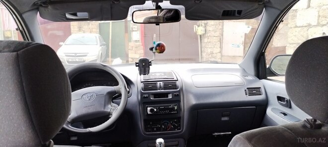 Toyota Corolla 1999, 233,000 km - 2.2 l - Sumqayıt