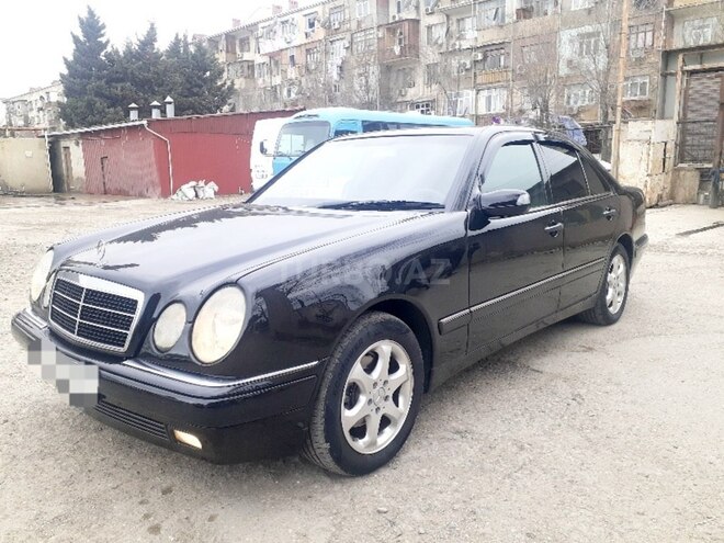 Mercedes E 230 1998, 295,000 km - 2.3 l - Sumqayıt