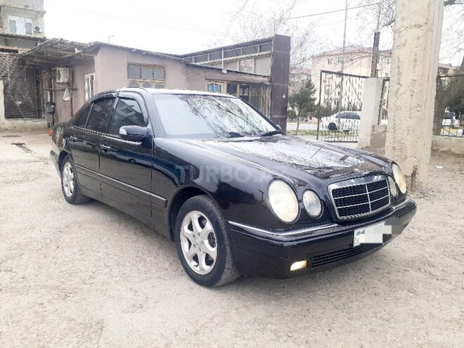 Mercedes E 230 1998, 295,000 km - 2.3 l - Sumqayıt