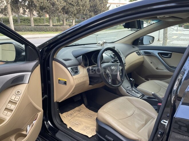 Hyundai Elantra 2013, 136,000 km - 1.8 л - Bakı
