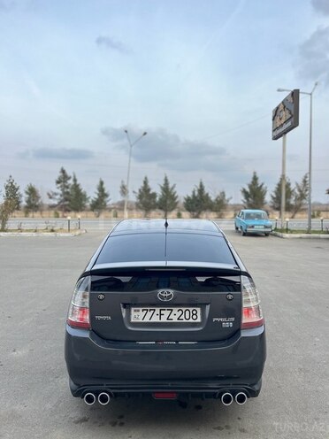Toyota Prius 2008, 156,000 km - 1.5 l - Yevlax