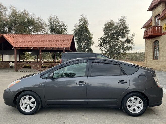 Toyota Prius 2008, 156,000 km - 1.5 l - Yevlax