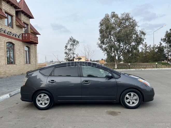 Toyota Prius 2008, 156,000 km - 1.5 l - Yevlax