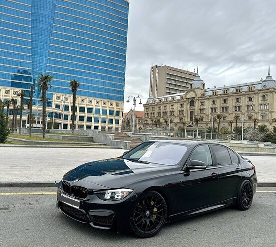 BMW 328 2013, 204,000 km - 2.0 l - Bakı