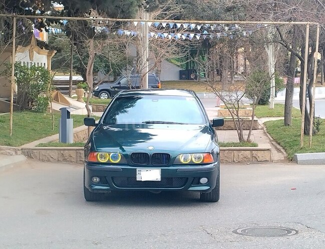 BMW 523 2000, 145,000 km - 2.5 l - Bakı
