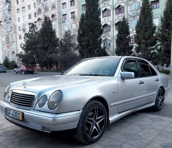 Mercedes E 220 1997, 377,000 km - 2.2 l - Gəncə
