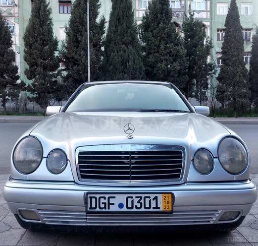 Mercedes E 220 1997, 377,000 km - 2.2 l - Gəncə