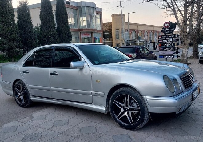 Mercedes E 220 1997, 377,000 km - 2.2 l - Gəncə