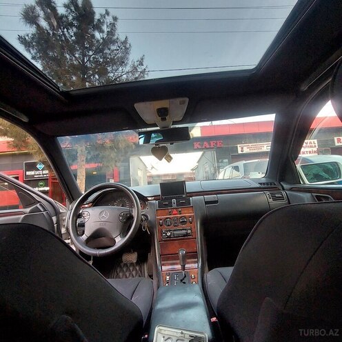 Mercedes E 220 1997, 377,000 km - 2.2 l - Gəncə