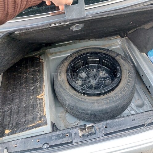 Mercedes E 220 1997, 377,000 km - 2.2 l - Gəncə