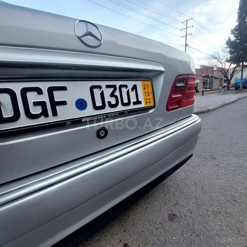 Mercedes E 220 1997, 377,000 km - 2.2 l - Gəncə