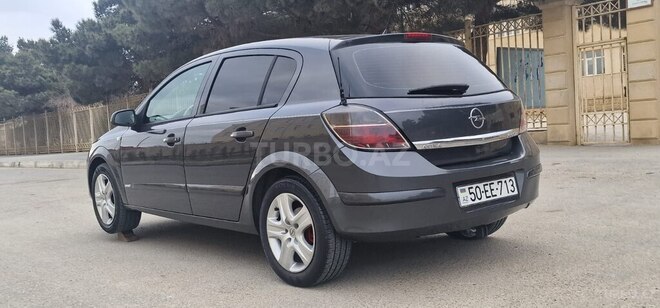 Opel Astra 2008, 228,000 km - 1.3 l - Bakı