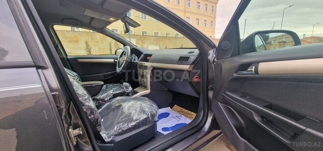 Opel Astra 2008, 228,000 km - 1.3 l - Bakı