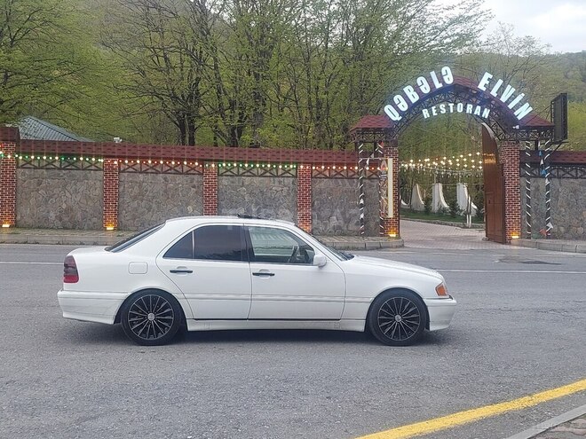 Mercedes C 230 1998, 201,004 km - 2.3 l - Qəbələ