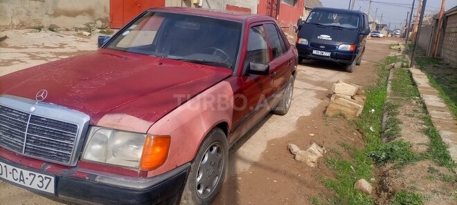 Mercedes E 250 1986, 900,000 km - 2.5 л - Bakı