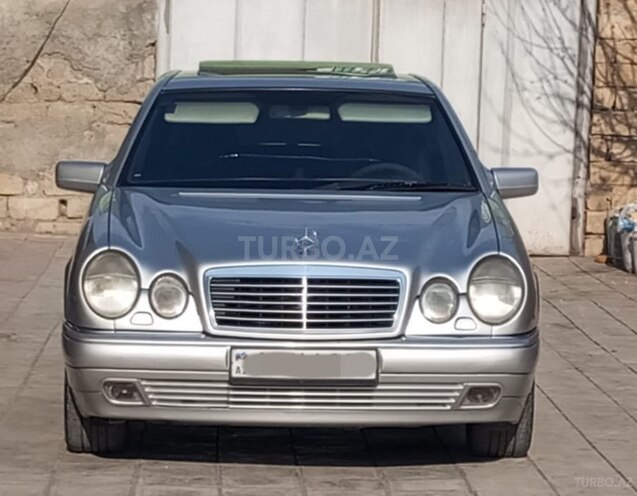 Mercedes E 240 1997, 369,000 km - 2.4 л - Bərdə