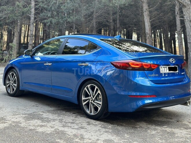 Hyundai Elantra 2016, 50,000 km - 2.0 l - Bakı