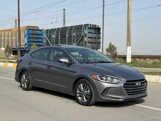 Hyundai Elantra 2017, 201,414 km - 2.0 l - Bakı