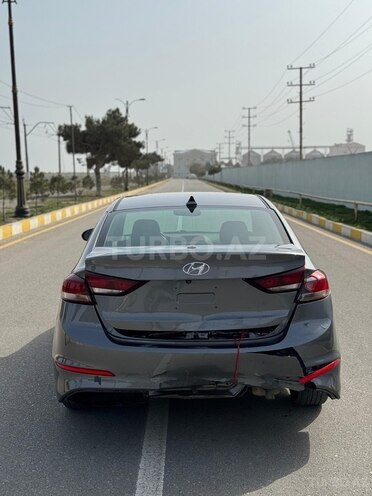 Hyundai Elantra 2017, 201,414 km - 2.0 l - Bakı