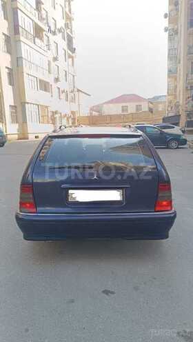 Mercedes C 220 2000, 495,500 km - 2.2 л - Bakı