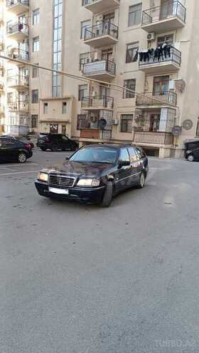 Mercedes C 220 2000, 495,500 km - 2.2 л - Bakı