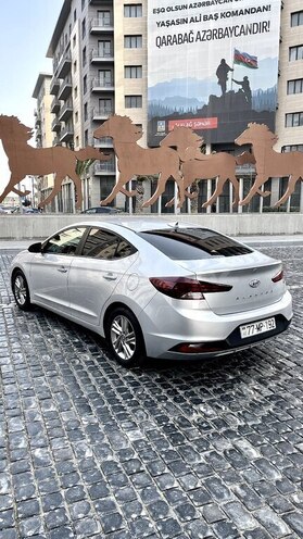 Hyundai Elantra 2019, 104,607 km - 2.0 l - Bakı