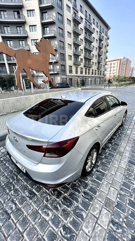 Hyundai Elantra 2019, 104,607 km - 2.0 l - Bakı